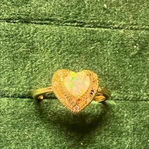 Dainty style Heart-Shaped Natural Opal Gold Ring size6